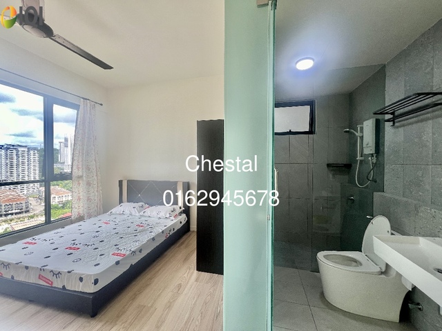 Emerald 9 Condominium image