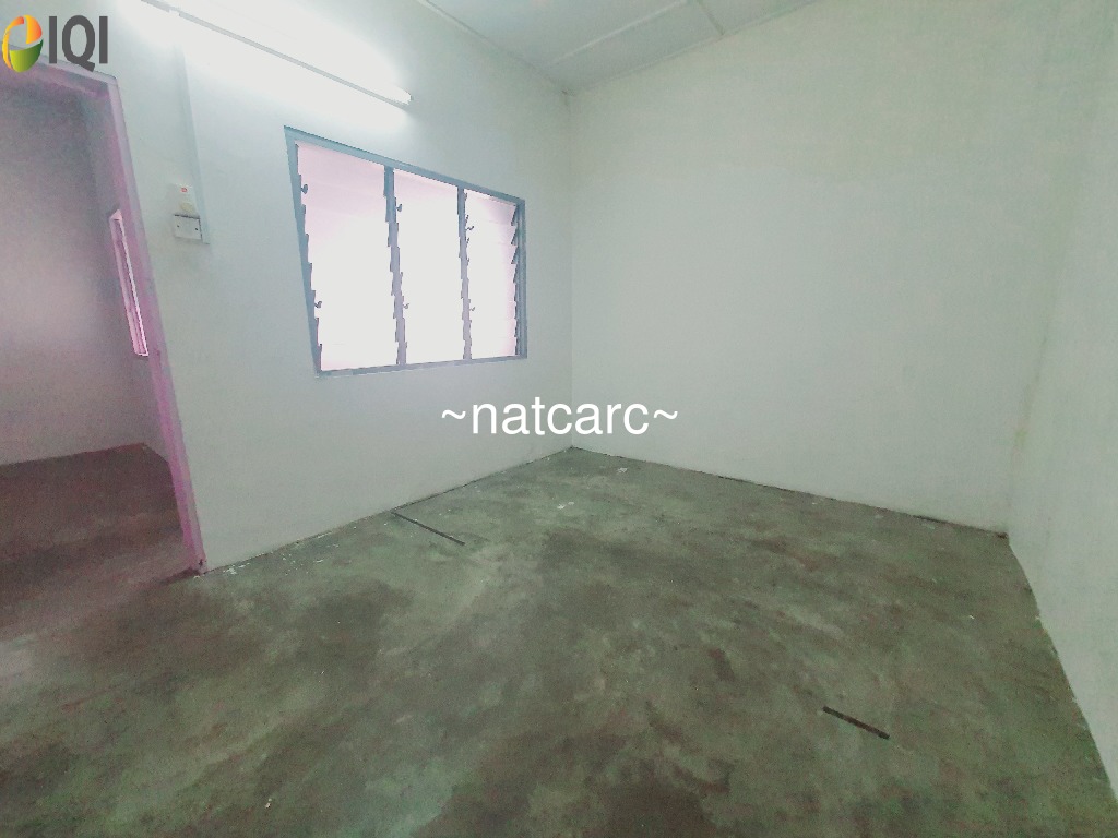 Double Sty Shop Facing Busy Main Road Malim Jaya Batu Berendam image