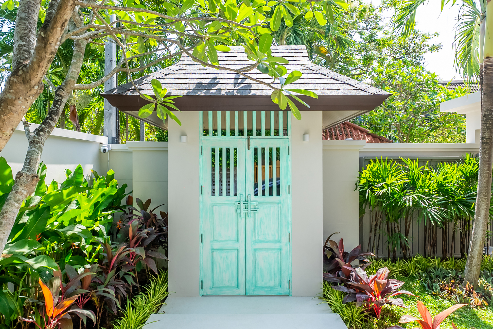 SUP72224-1 🏠New Modern 3 Bedroom Pool Villa On Large Land Plot For Sale In Rawai image