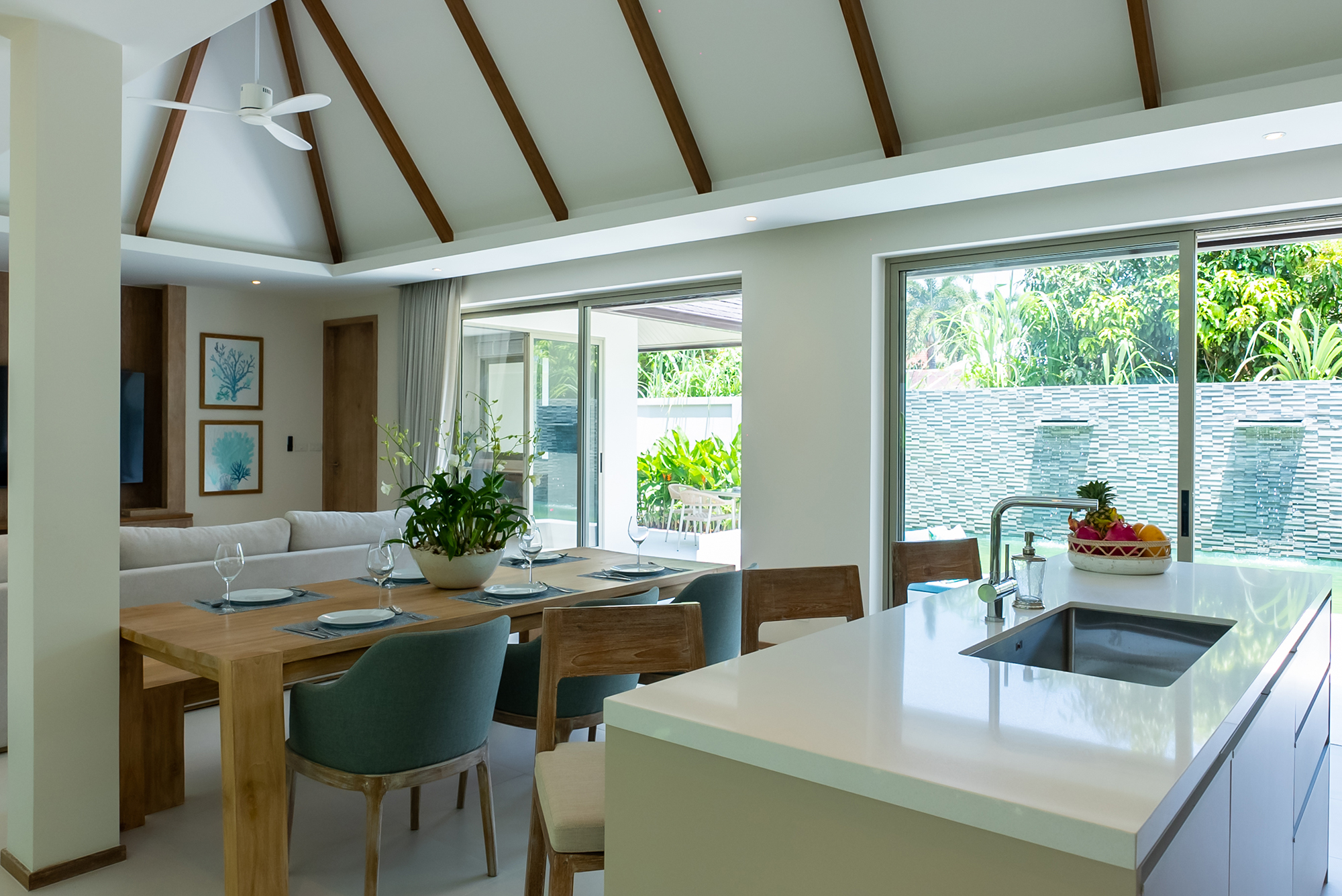 SUP72224-1 🏠New Modern 3 Bedroom Pool Villa On Large Land Plot For Sale In Rawai image