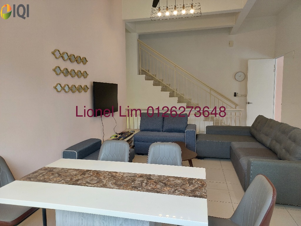 N' Dira Townhouse image