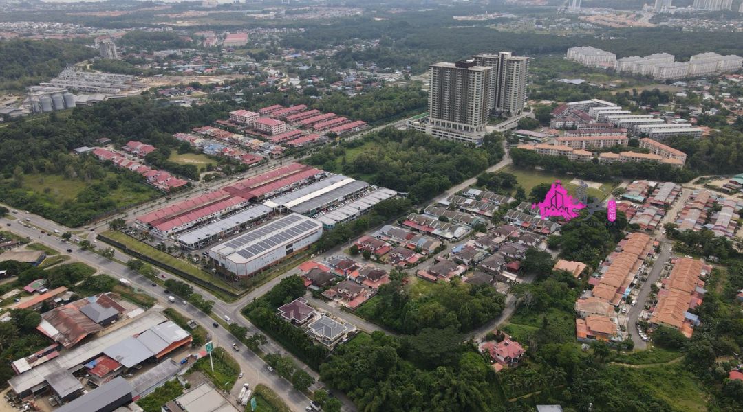 TAMAN WIJAYA PARK Menggatal Hill Park image