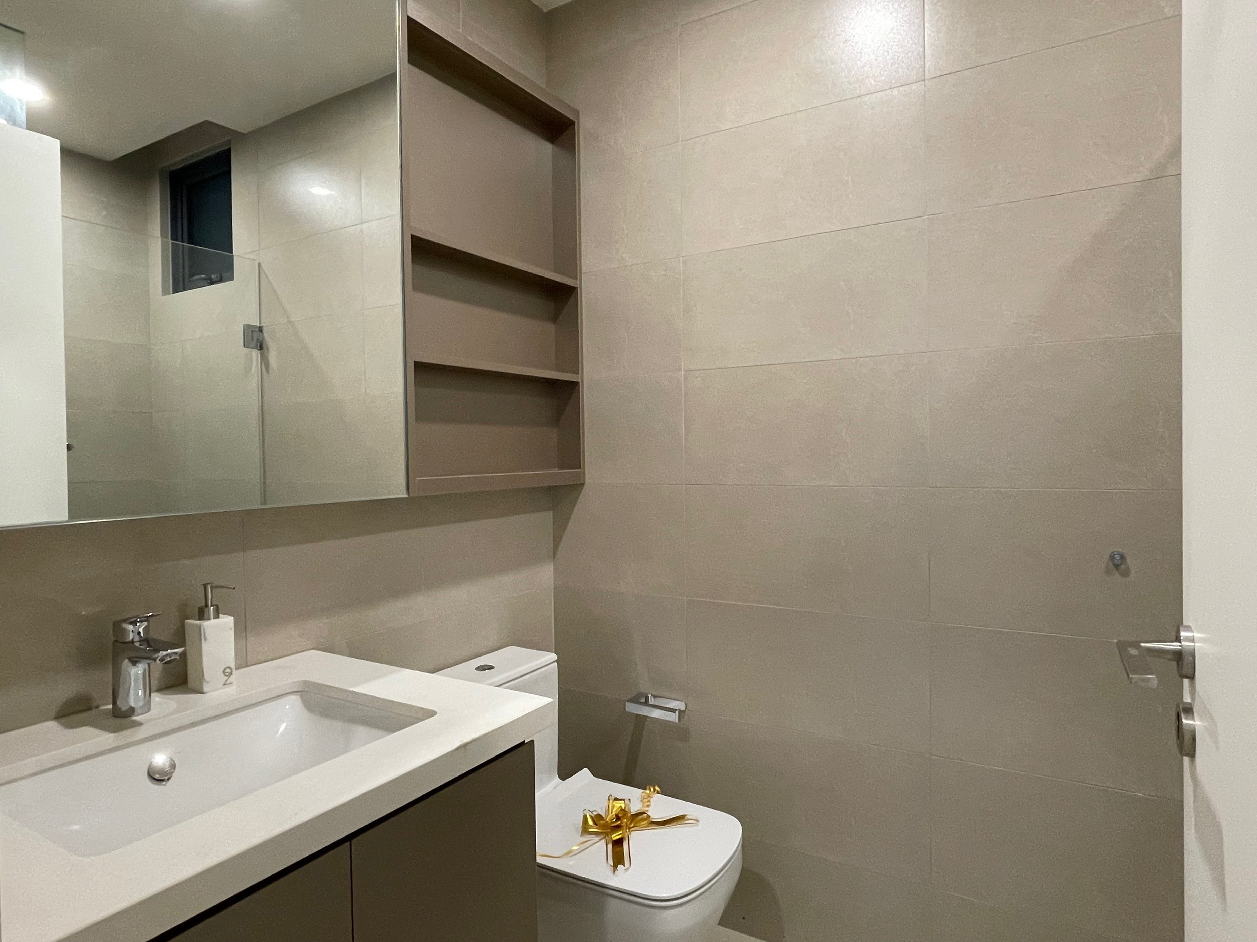 Q2 THAO DIEN, DISTRICT 2, 2BR, EMPTY FURNISHED image