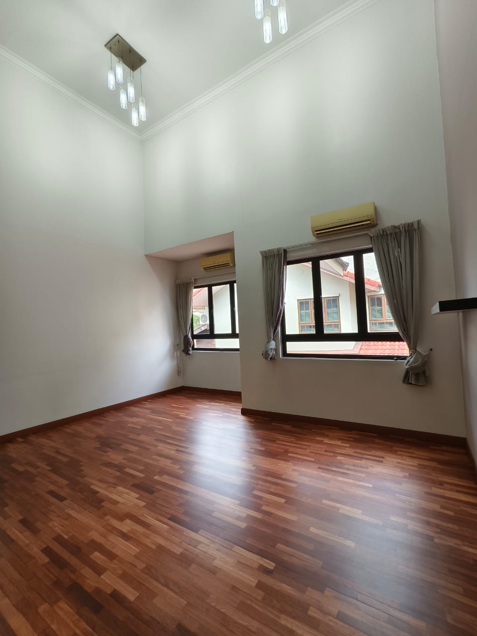 Glenmarie Cove image