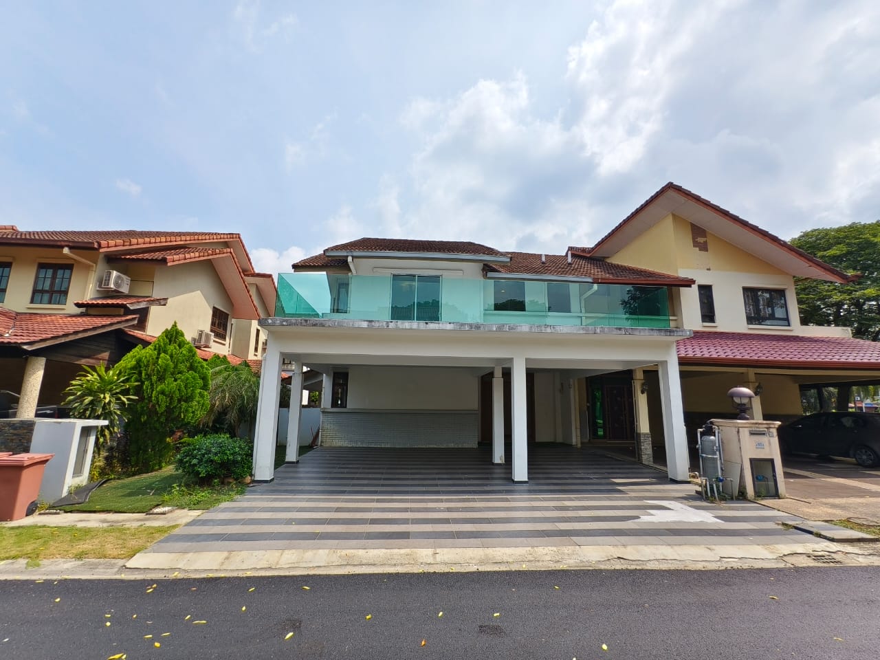 Glenmarie Cove image