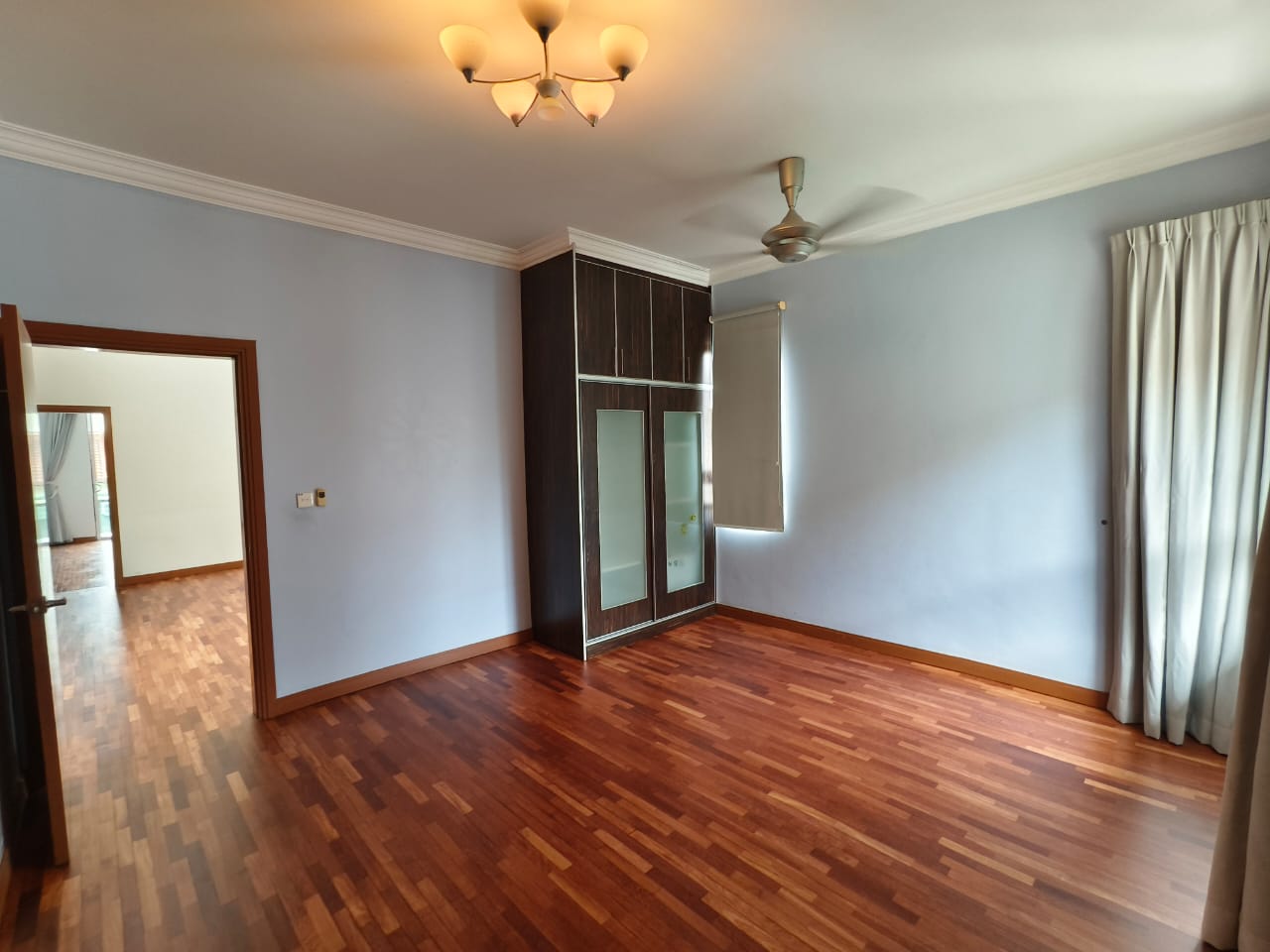 Glenmarie Cove image