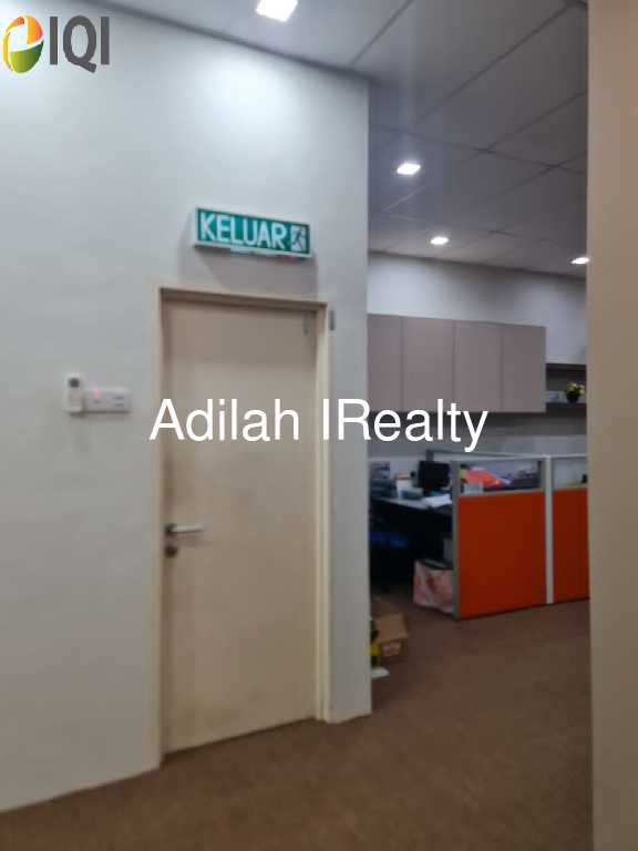 Fully Furnish Office For Sale/For Rent @ Bkt Setongkol Maju Kuantan image