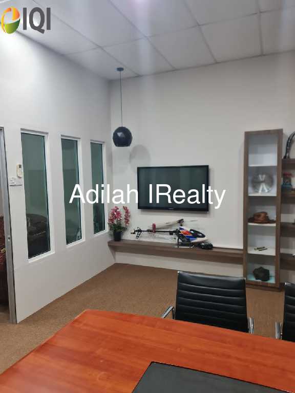 Fully Furnish Office For Sale/For Rent @ Bkt Setongkol Maju Kuantan image