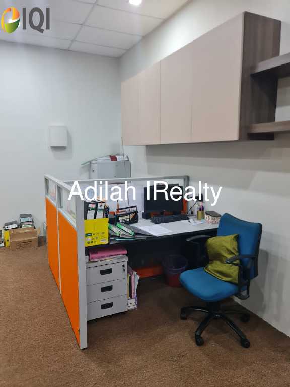 Fully Furnish Office For Sale/For Rent @ Bkt Setongkol Maju Kuantan image