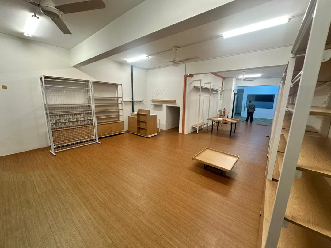 Taman Sri Muda image