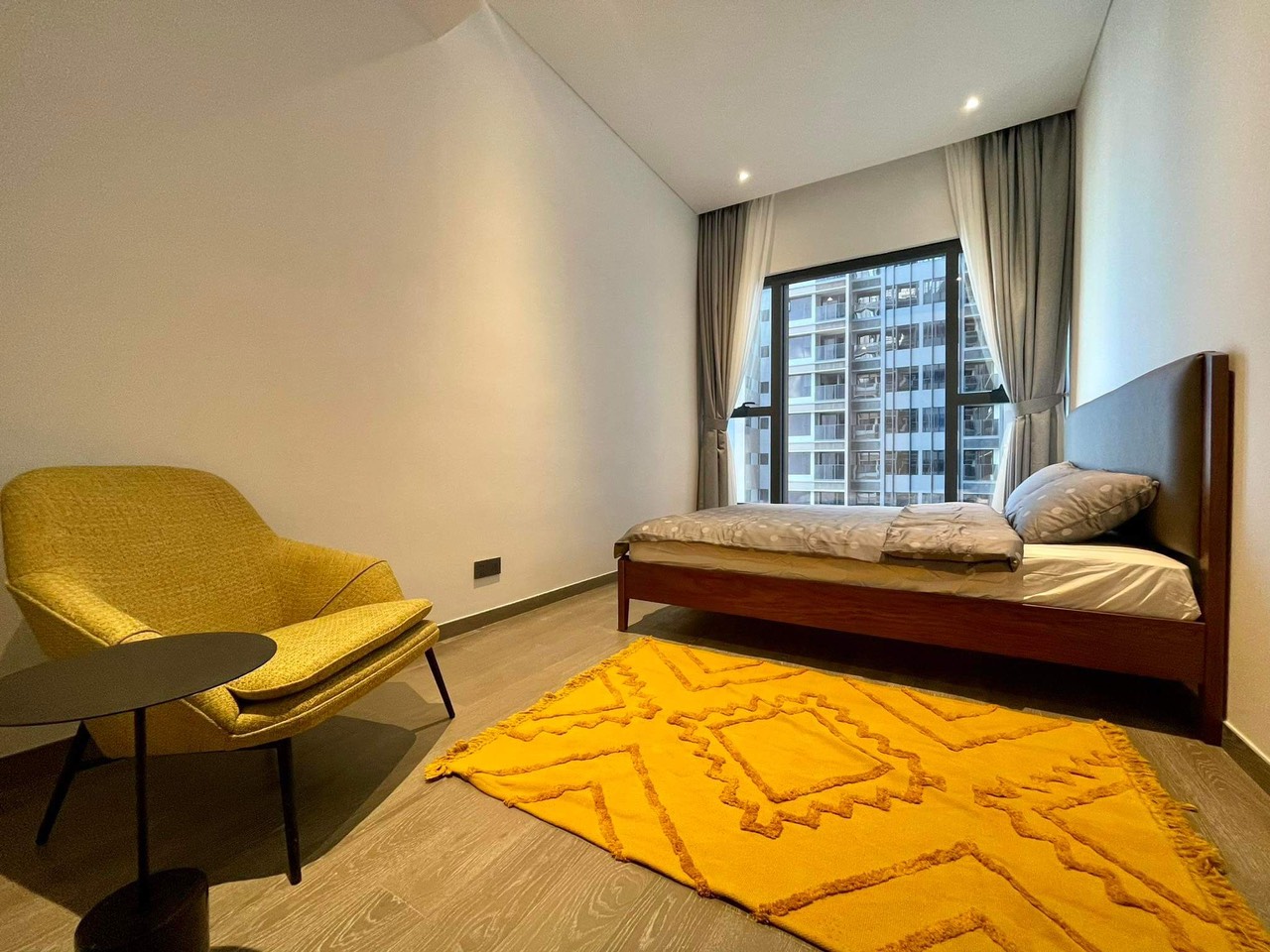 THE MARQ, DISTRICT 1, 1BR, FULLY FURNISHED image