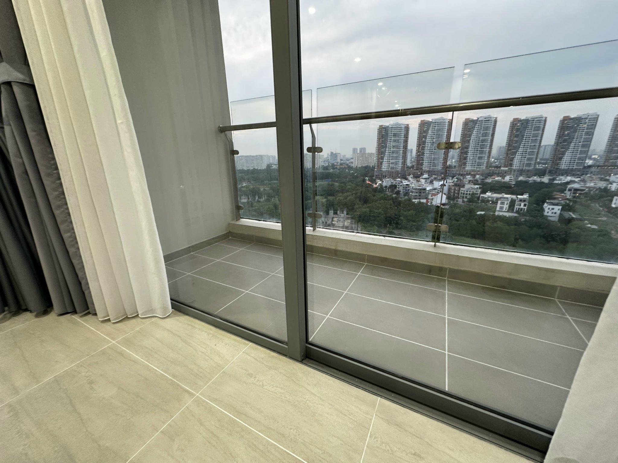 DIAMOND ISLAND, DISTRICT 2, 3BR, FULLY FURNISHED image