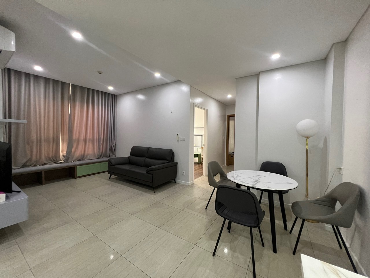 DIAMOND ISLAND, DISTRICT 2, 1 BEDROOM, FULLY FURNISHED image