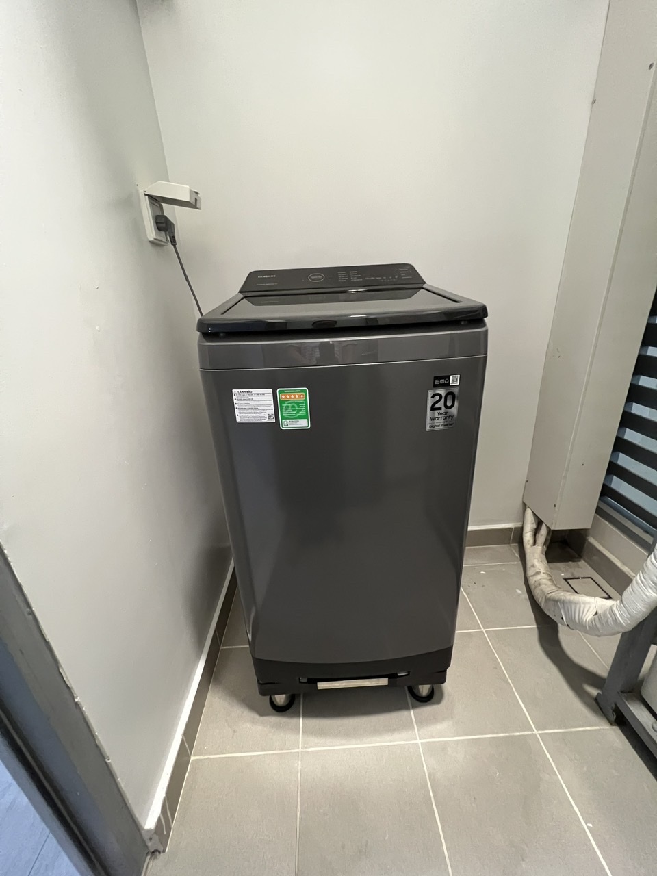 DIAMOND ISLAND, DISTRICT 2, 1 BEDROOM, FULLY FURNISHED image