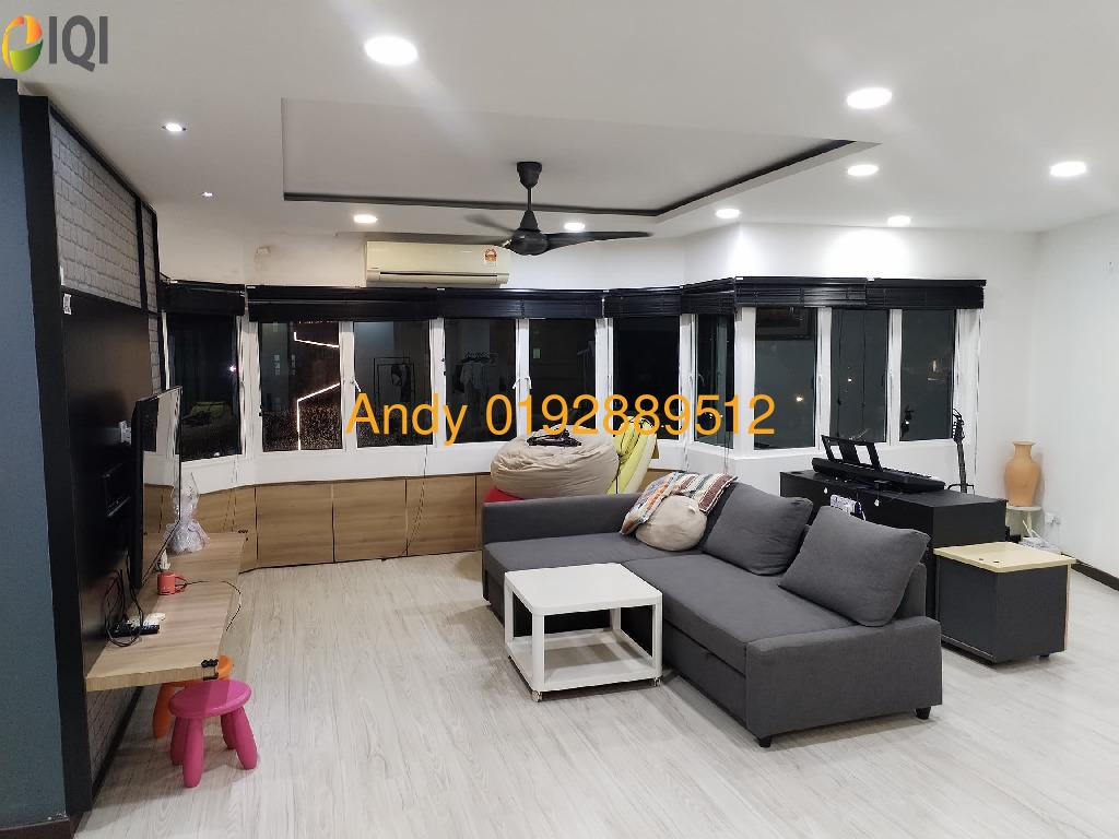 De Tropicana Condominium image