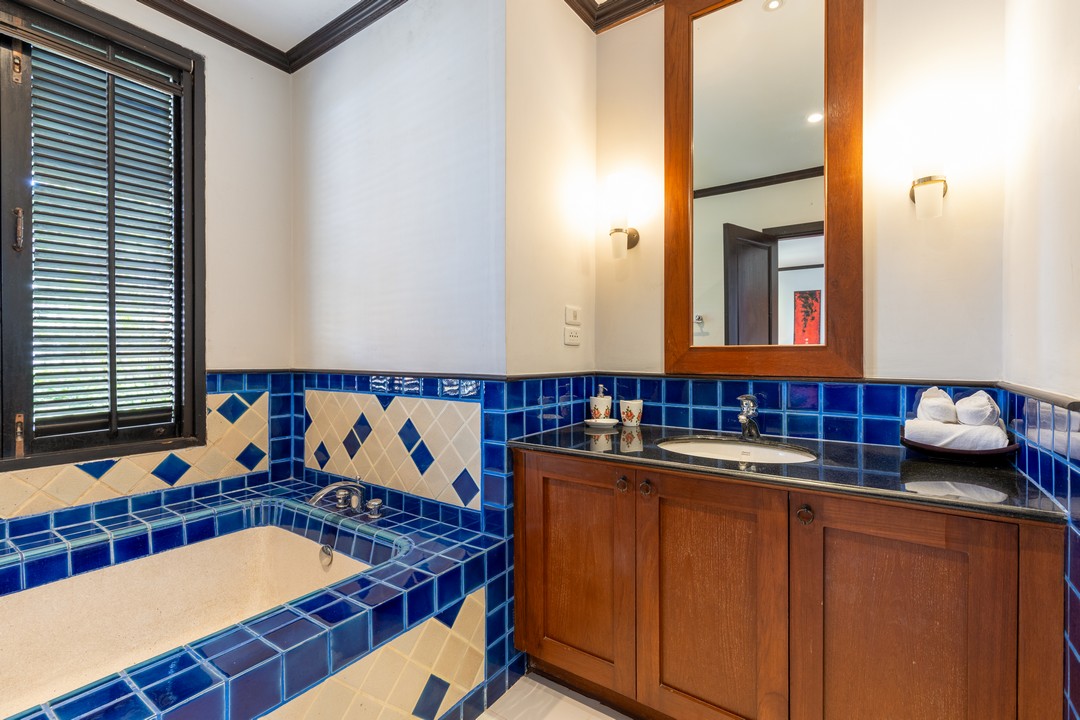 Luxurious 4-Bedroom Pool Villa Near Laguna Phuket image