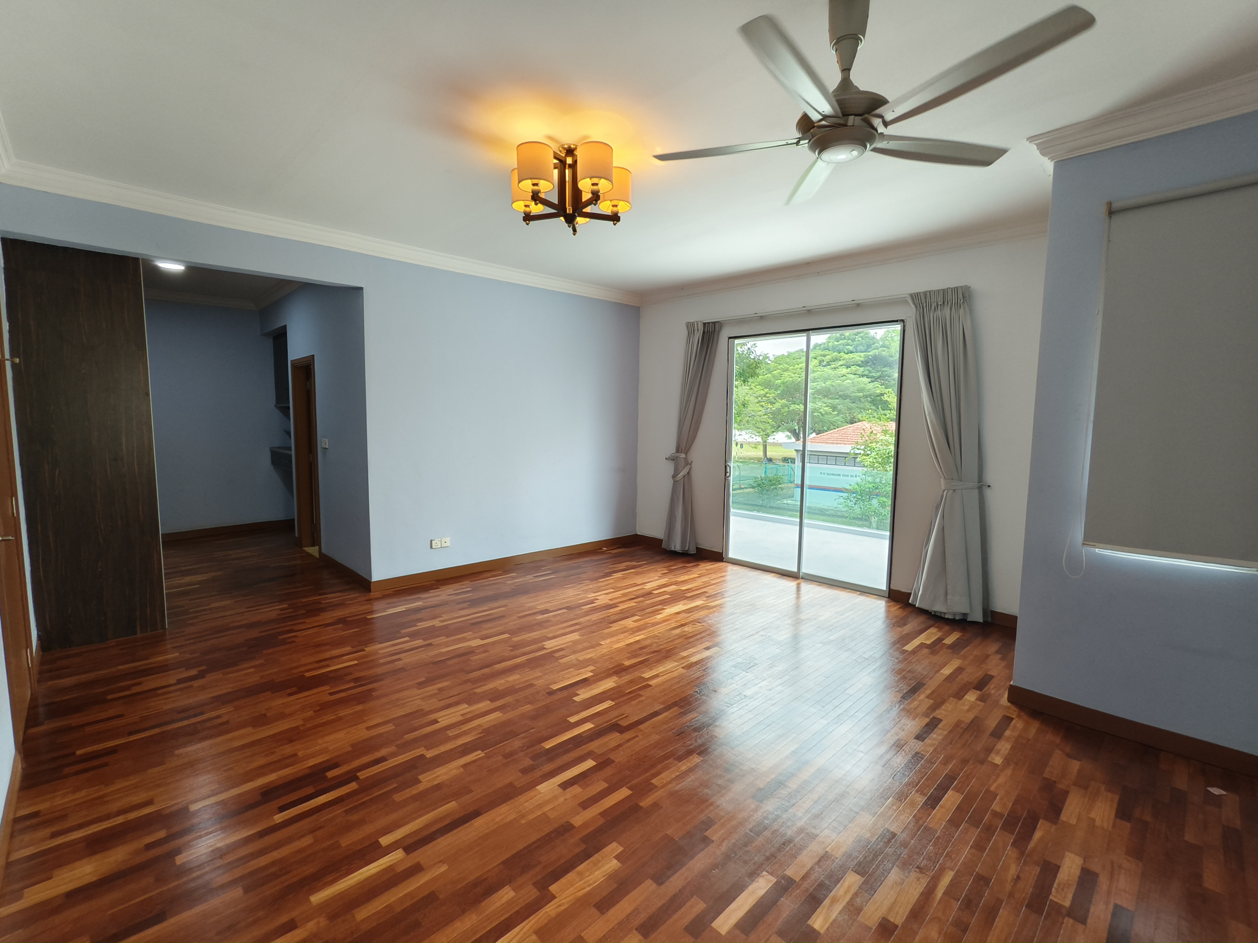 Glenmarie Cove image