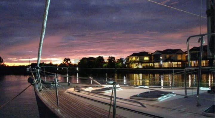 Glenmarie Cove image