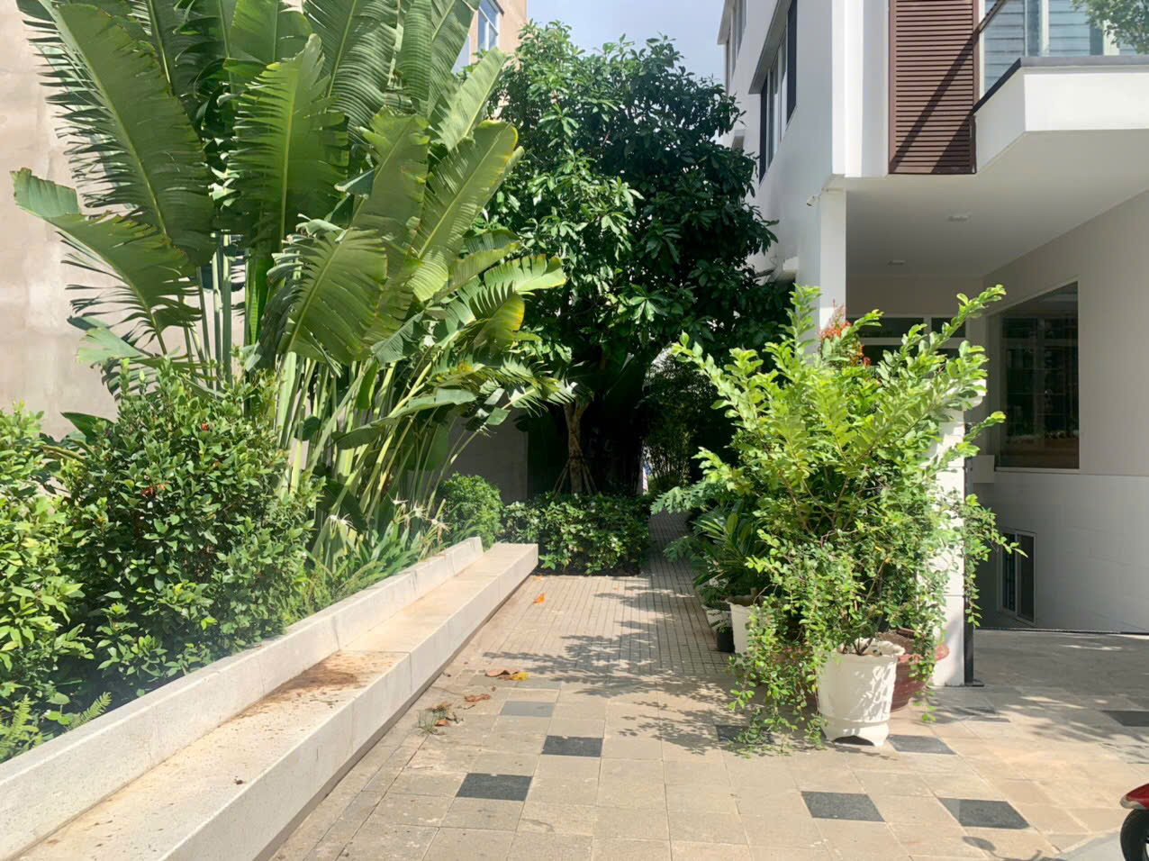 SAIGON MYSTERY, DISTRICT 2, FULLY FURNISHED, 4BR+1 image