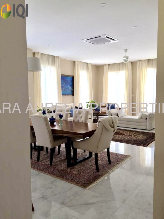 Villa Serene Kiara image