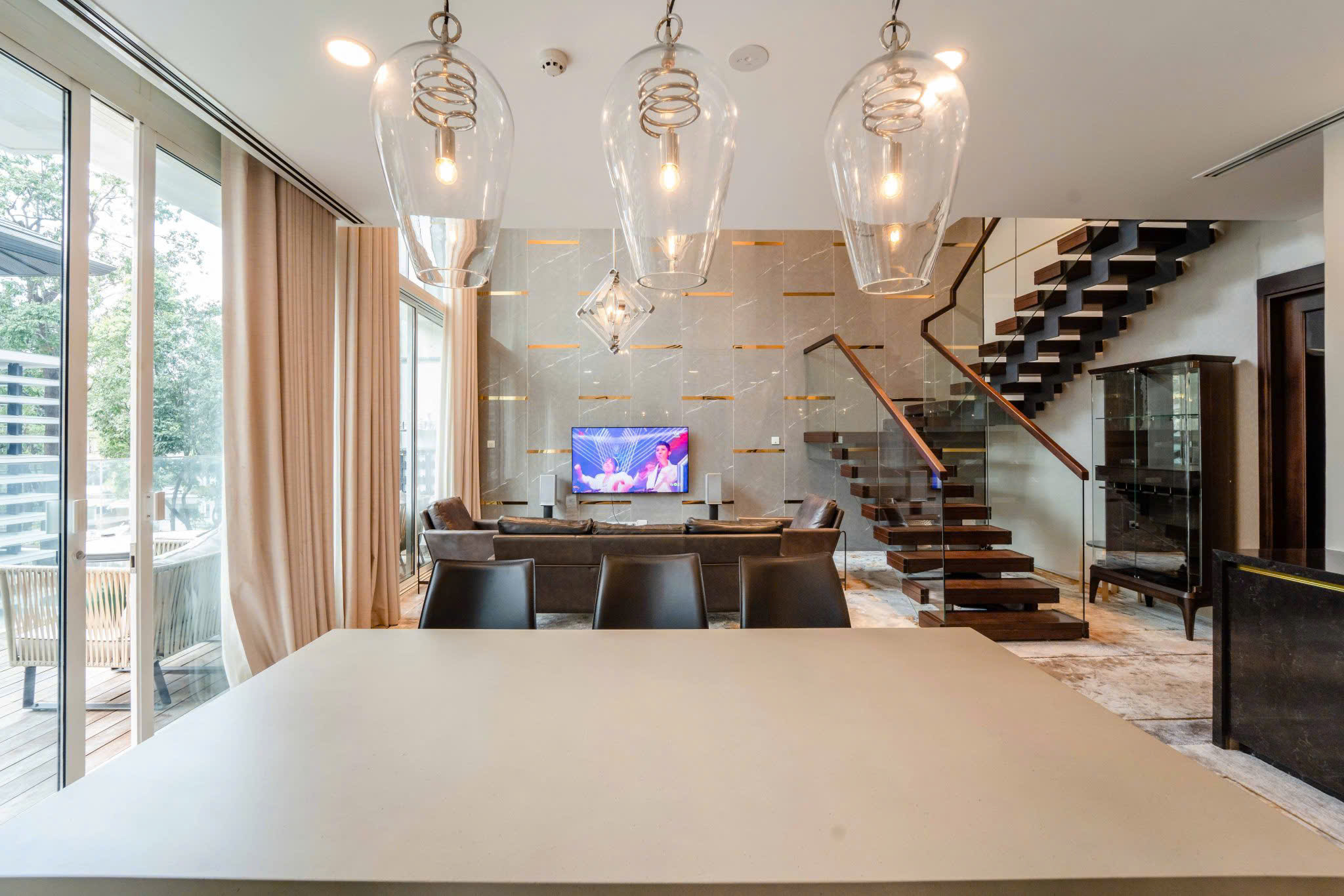 SERENITY SKY VILLAS, DISTRICT 3, 3 BEDROOMS, FULLY FURNISHED image