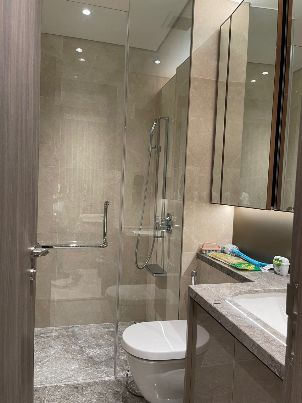 THE MARQ, DISTRICT 1, 1BEDROOM, FULL FURNISHED image