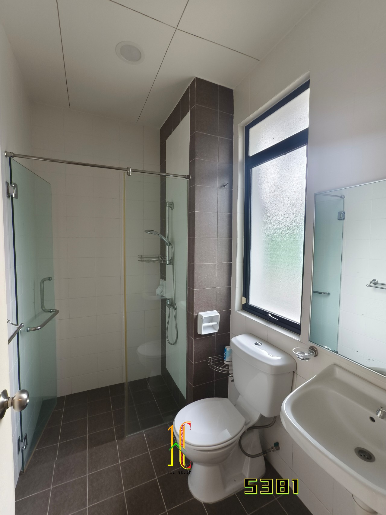 Glenmarie Cove image