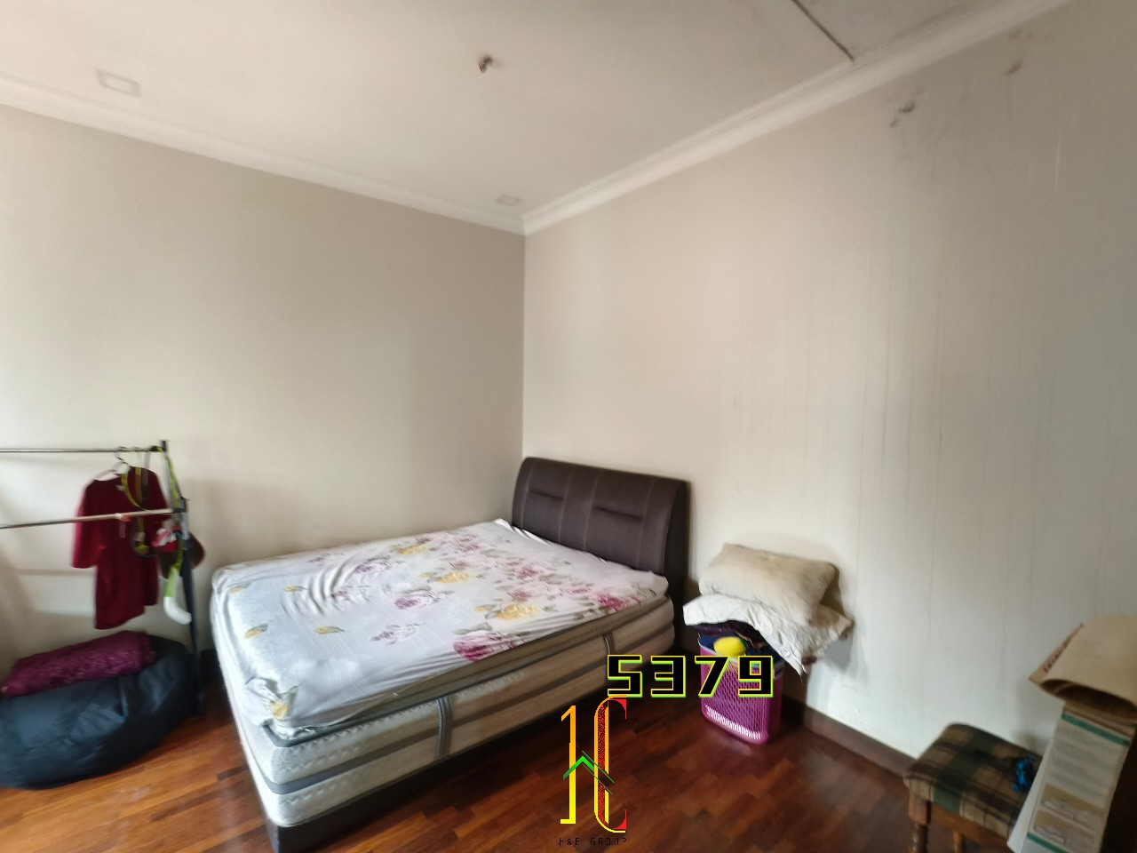 Glenmarie Cove image