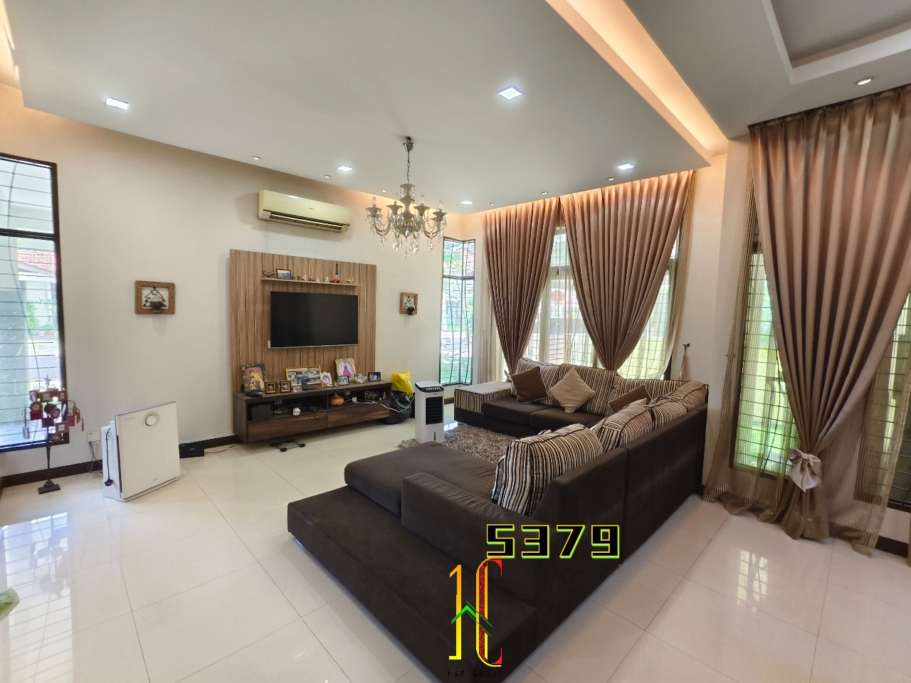 Glenmarie Cove image