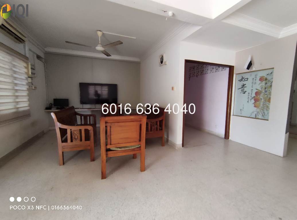 Corner House For Rent image