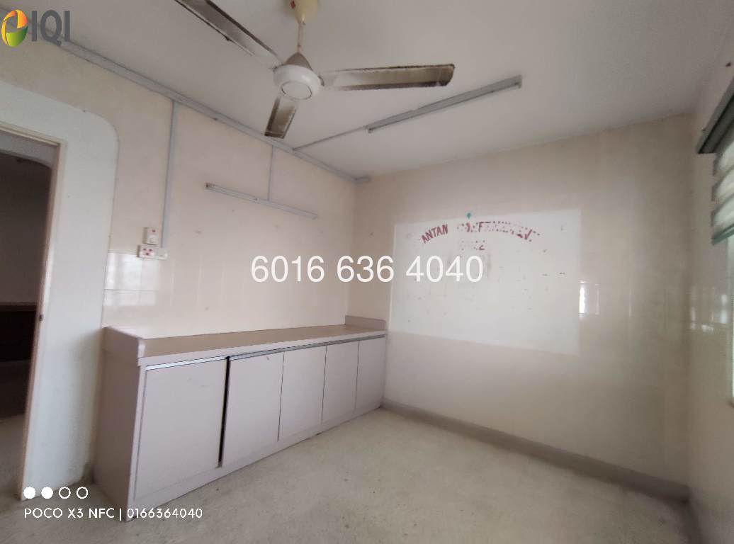 Corner House For Rent image