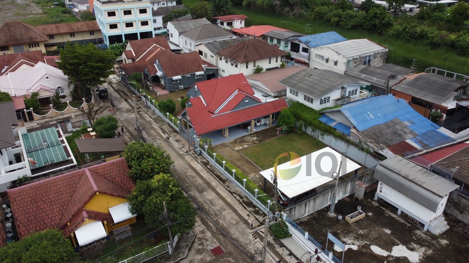 Land and building for sale on Srinakarin Road, next to MRT Yellow Line (Sri Dan Station)  image