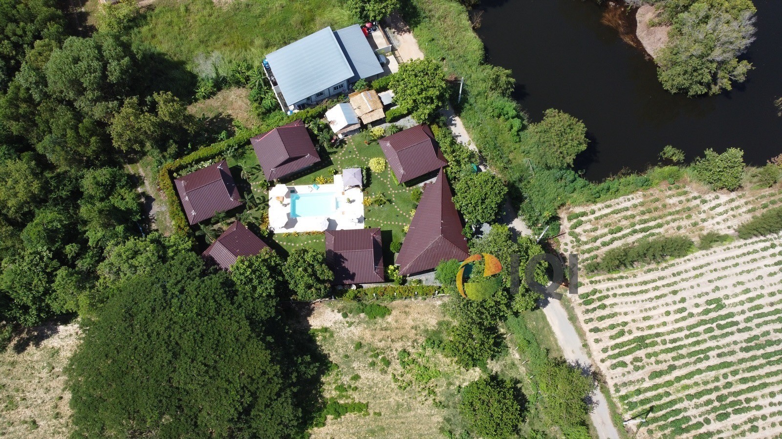 Selling House and resort in Rayong Province image