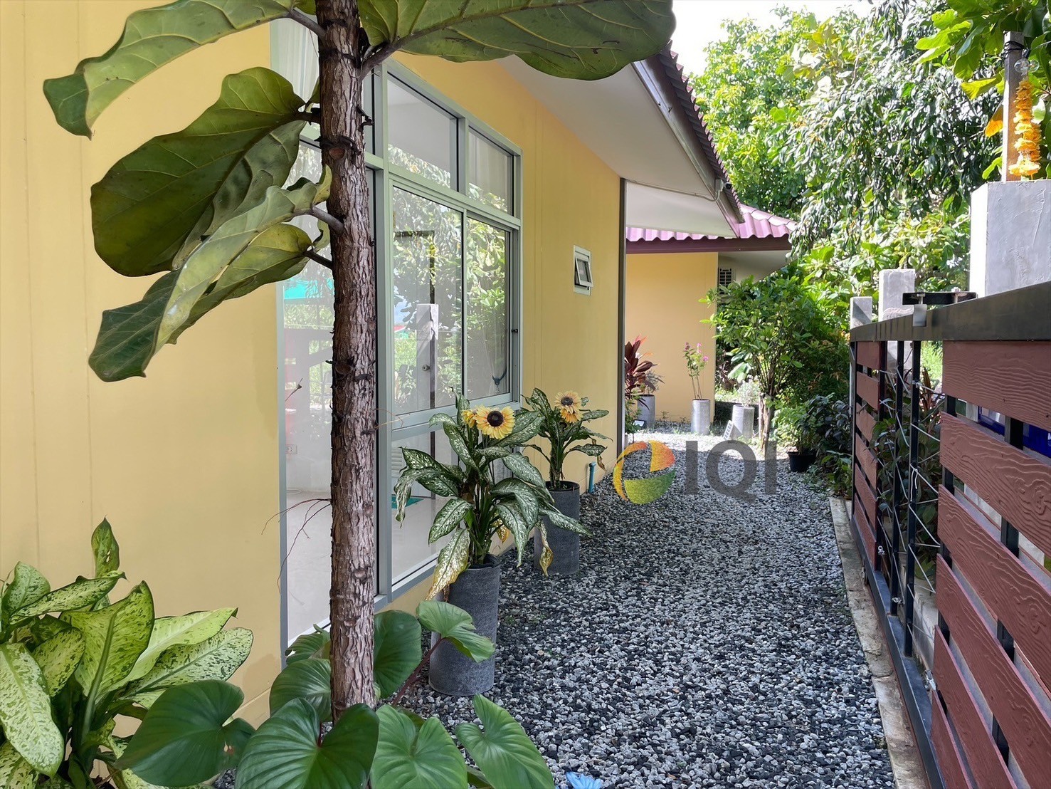 Selling House and resort in Rayong Province image