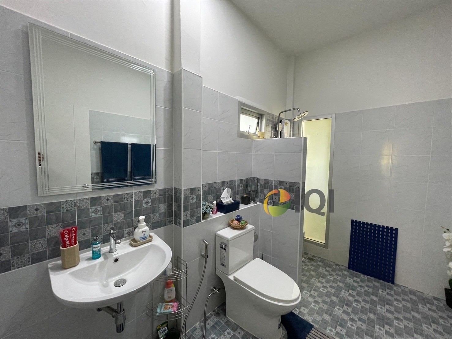 Selling House and resort in Rayong Province image