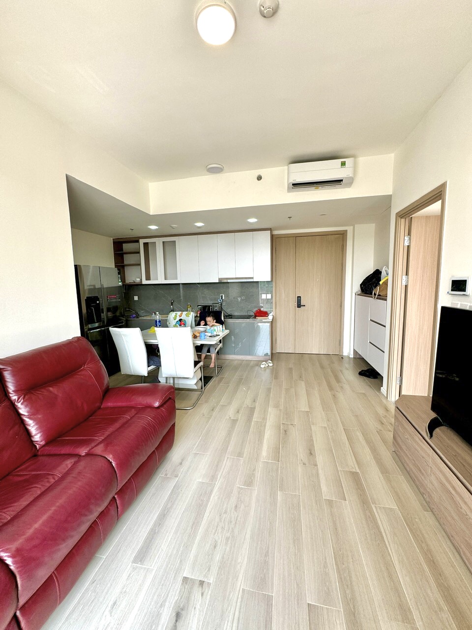 LUMIÈRE BOULEVARD, DISTRICT 9, 2 BEDROOMS, FULLY LUXURY FURNISHED image