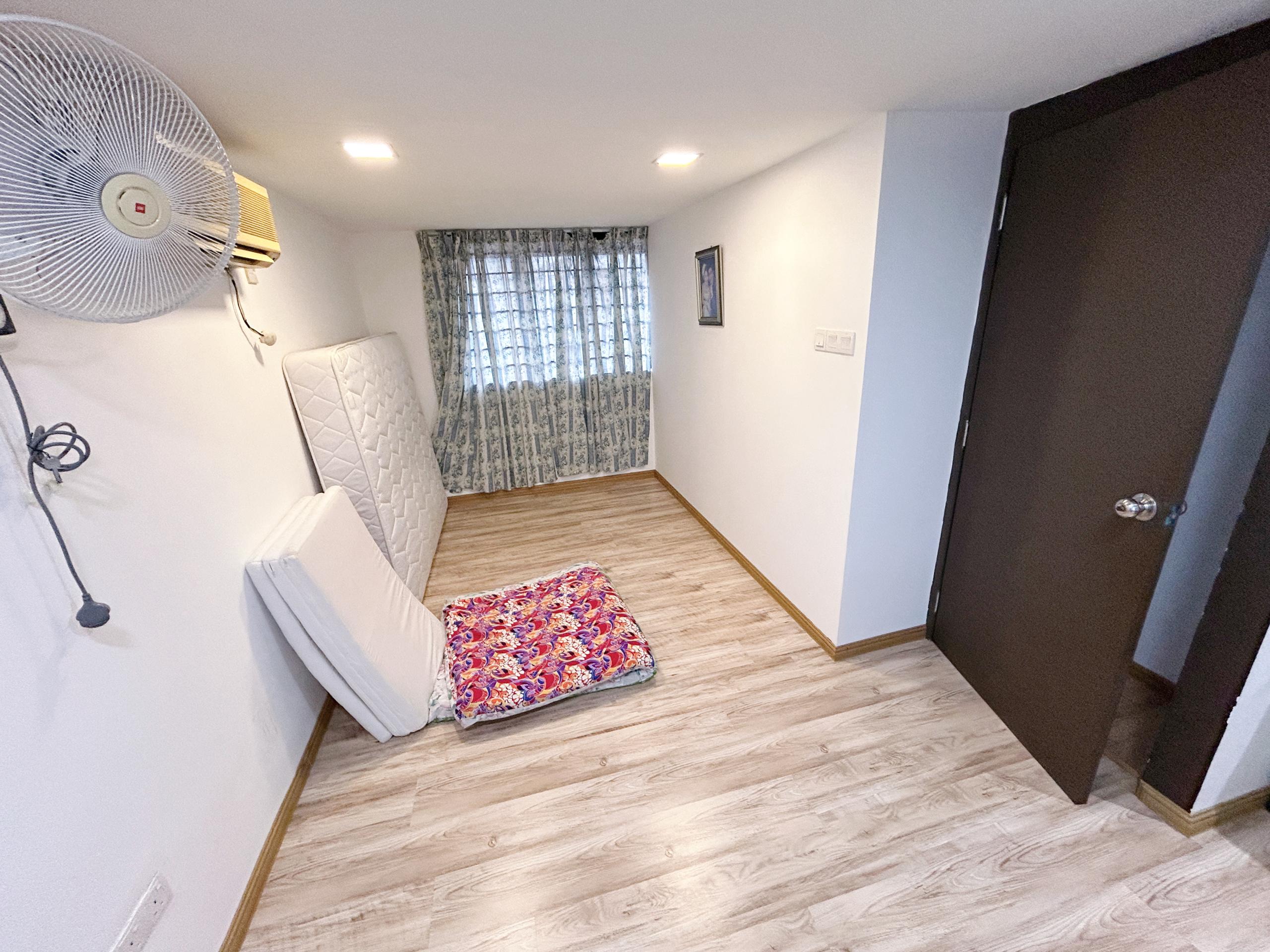 Renovated Freehold 1.5 Storey Terrace Taman Sinn Ujong Pasir Melaka image