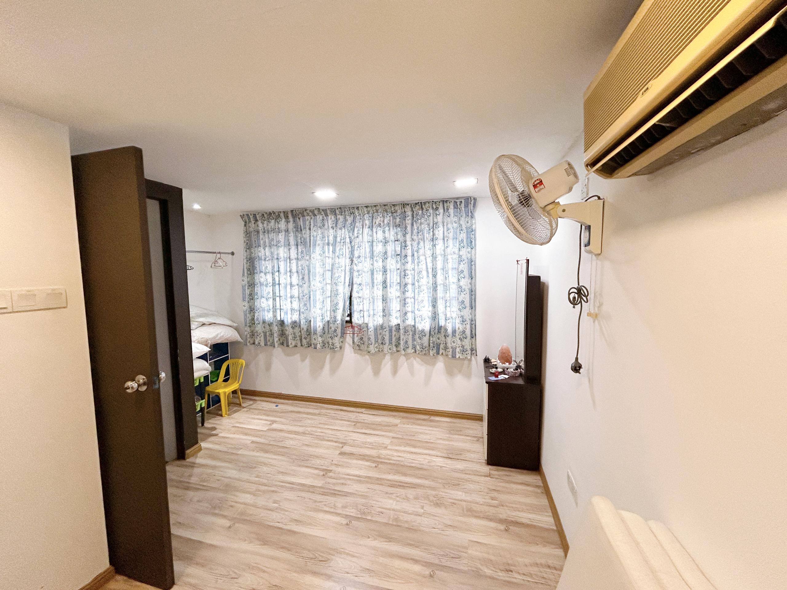 Renovated Freehold 1.5 Storey Terrace Taman Sinn Ujong Pasir Melaka image