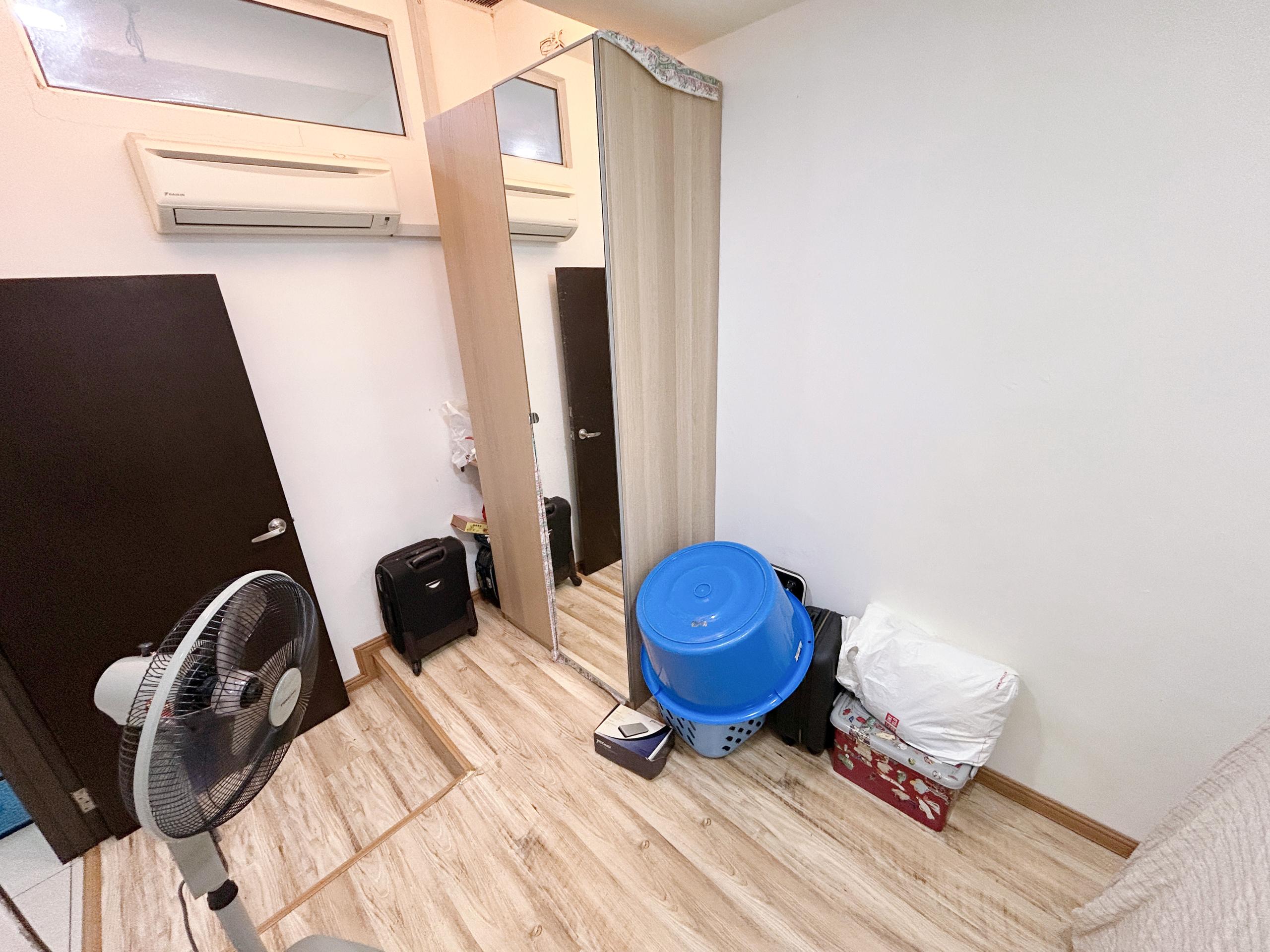 Renovated Freehold 1.5 Storey Terrace Taman Sinn Ujong Pasir Melaka image