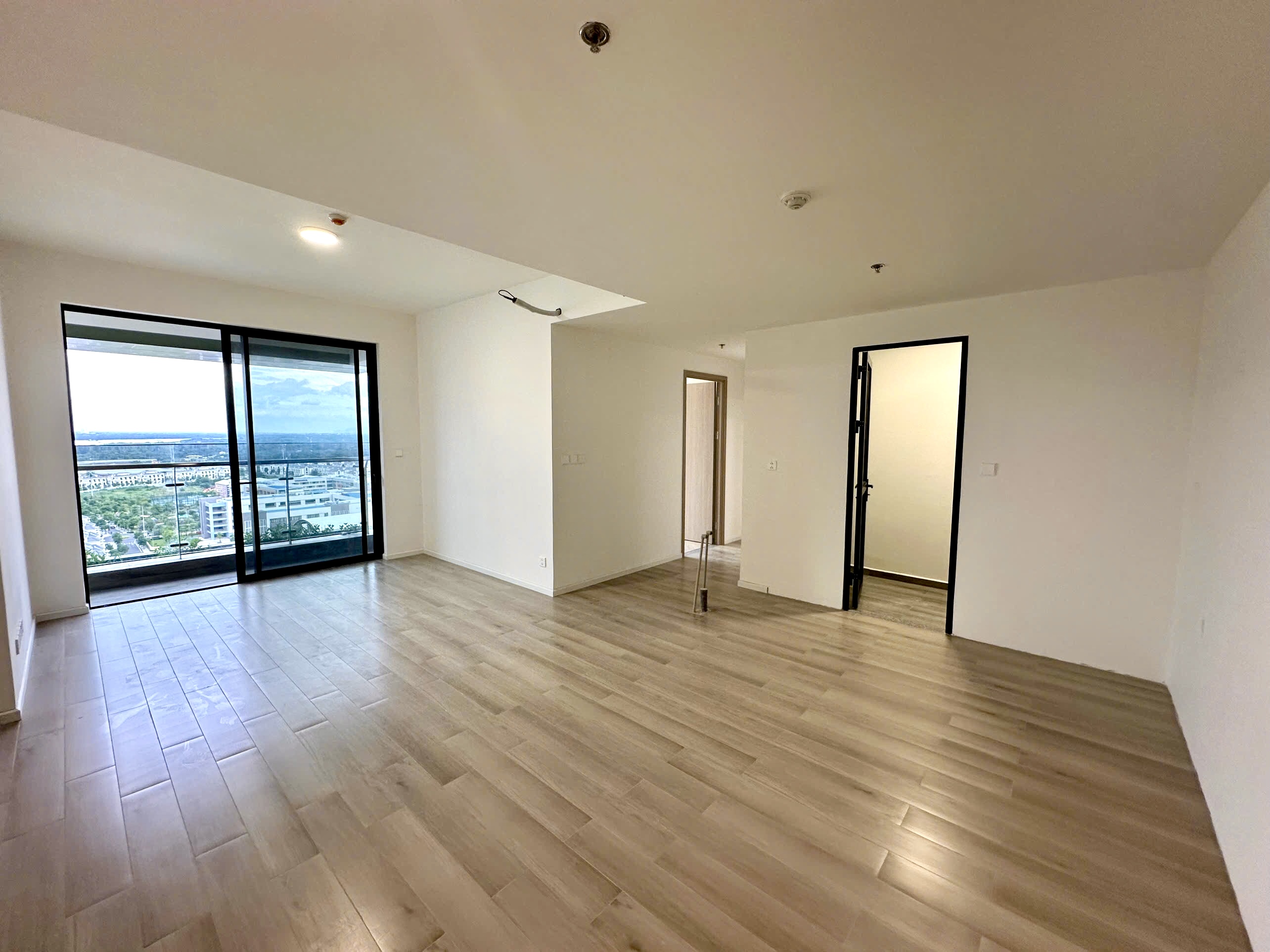LUMIERE BOULEVARD, DISTRICT 9, 2 BEDROOMS,  UNFURNISHED image