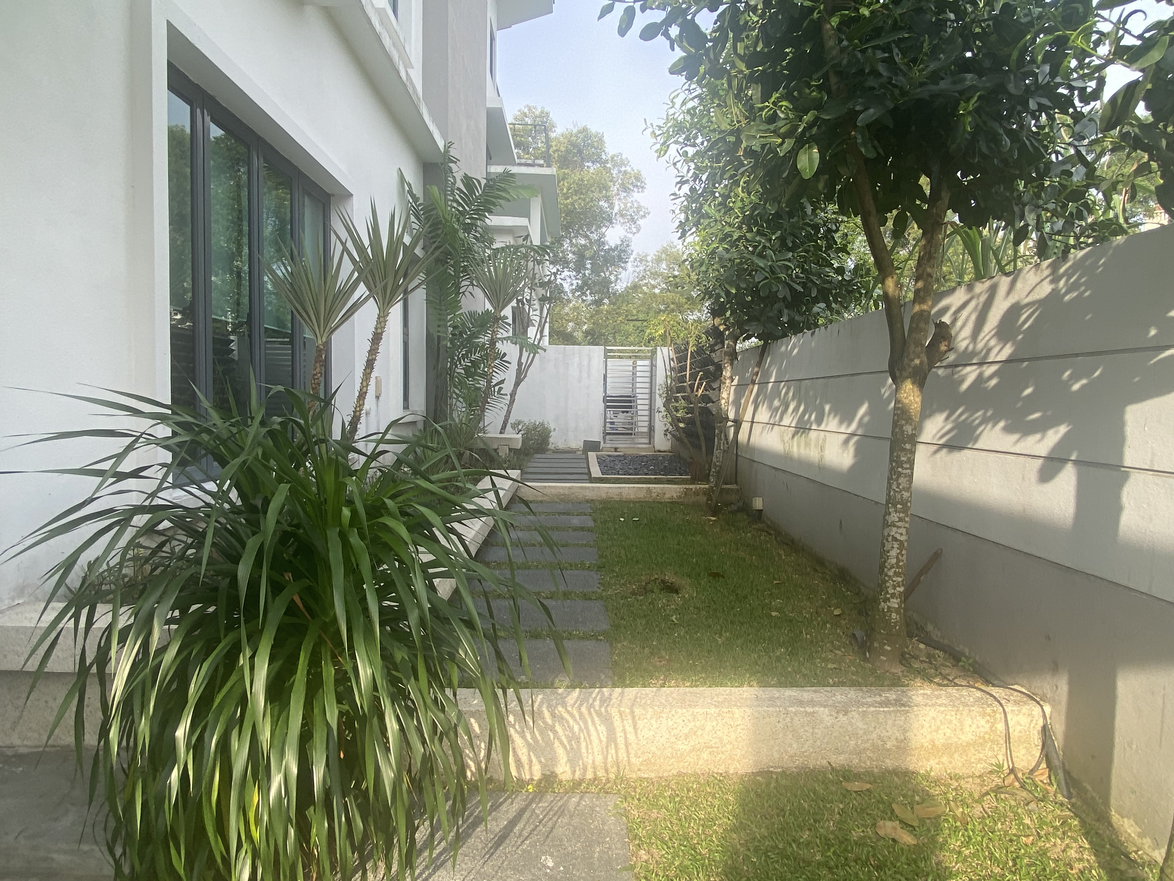 Tropicana Indah image