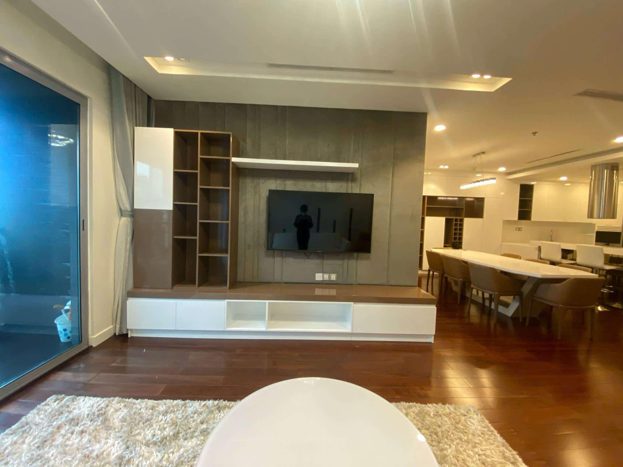 VINCOM DONG KHOI, DISTRICT 1, 2 BEDROOMS, FULLY FURNISHED image