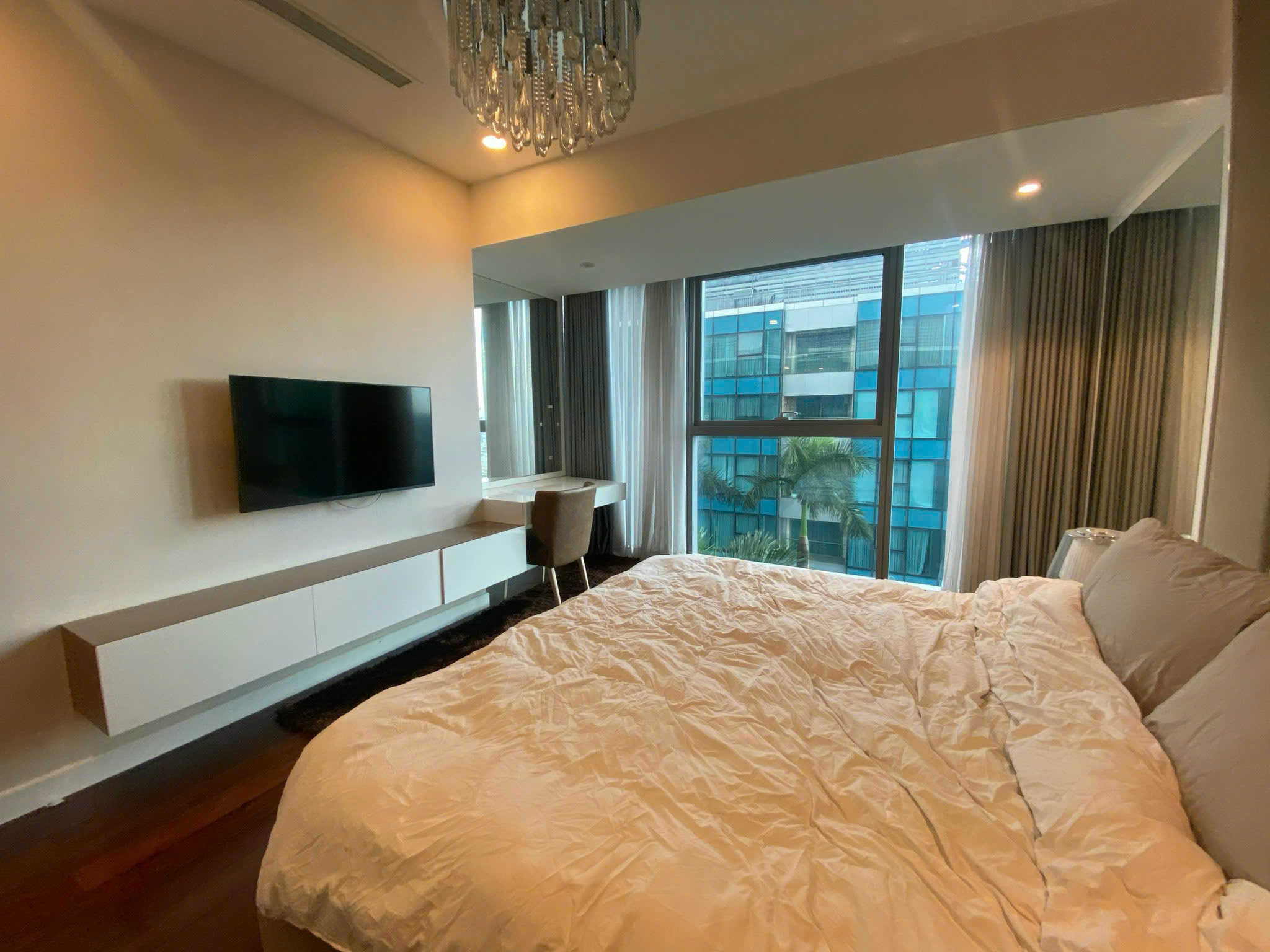 VINCOM DONG KHOI, DISTRICT 1, 2 BEDROOMS, FULLY FURNISHED image