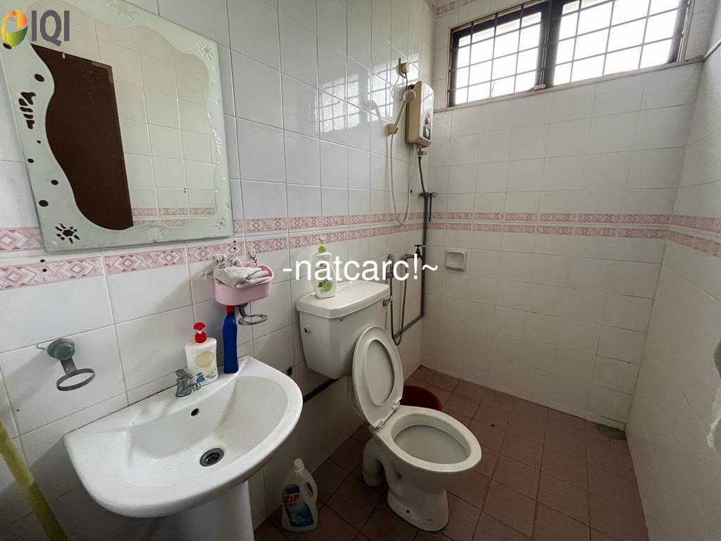 FREEHOLD BIG 2 Storey Semi D Corner Lot Taman Dahlia Bukit Beruang for Sale image