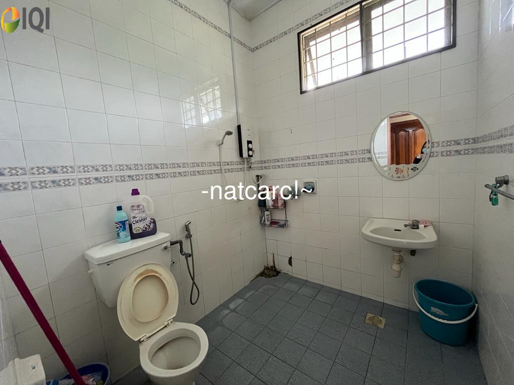 FREEHOLD BIG 2 Storey Semi D Corner Lot Taman Dahlia Bukit Beruang for Sale image