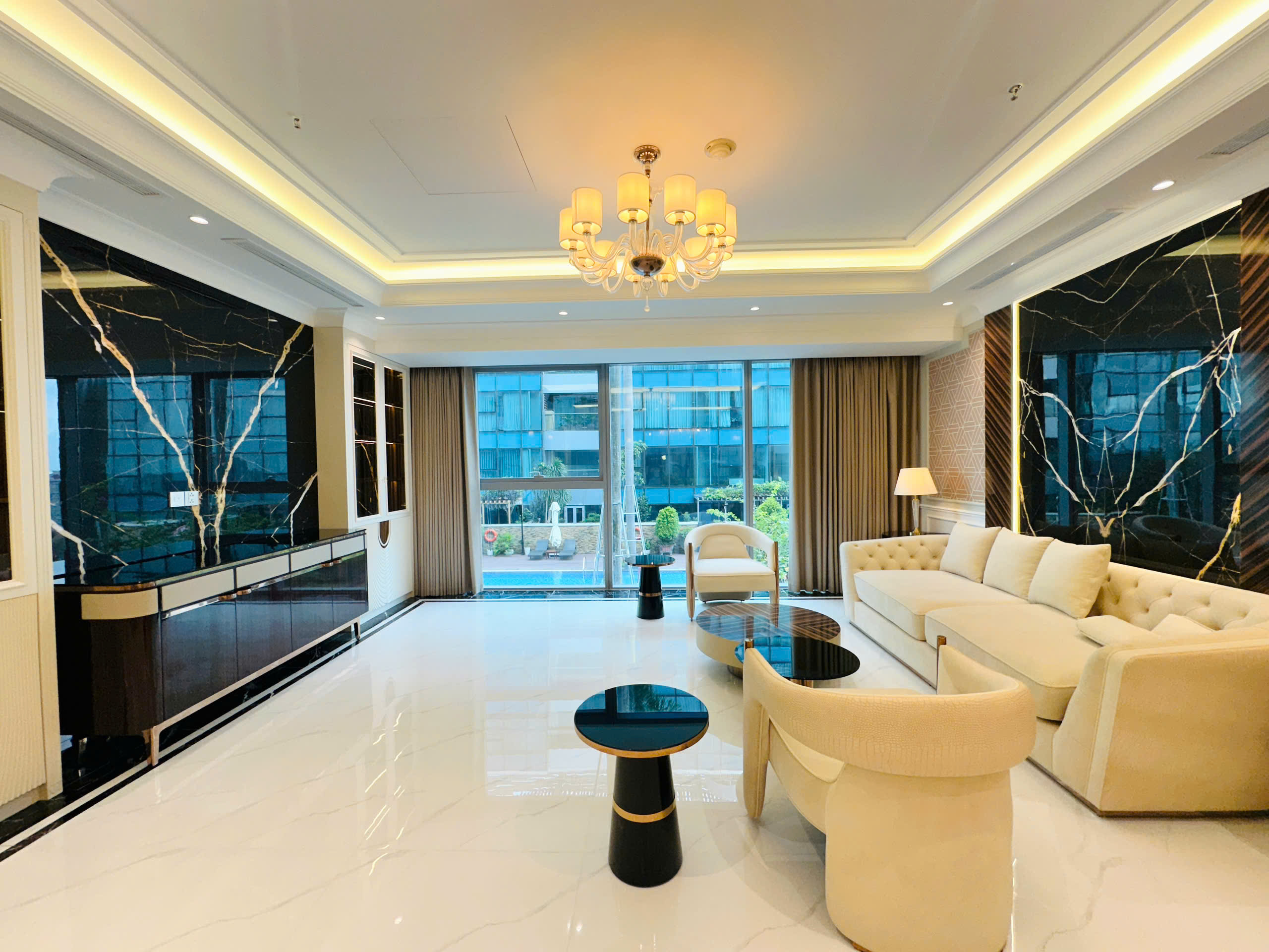 VINCOM DONG KHOI, DISTRICT 1, 3 BEDROOMS, FULLY FURNISHED image