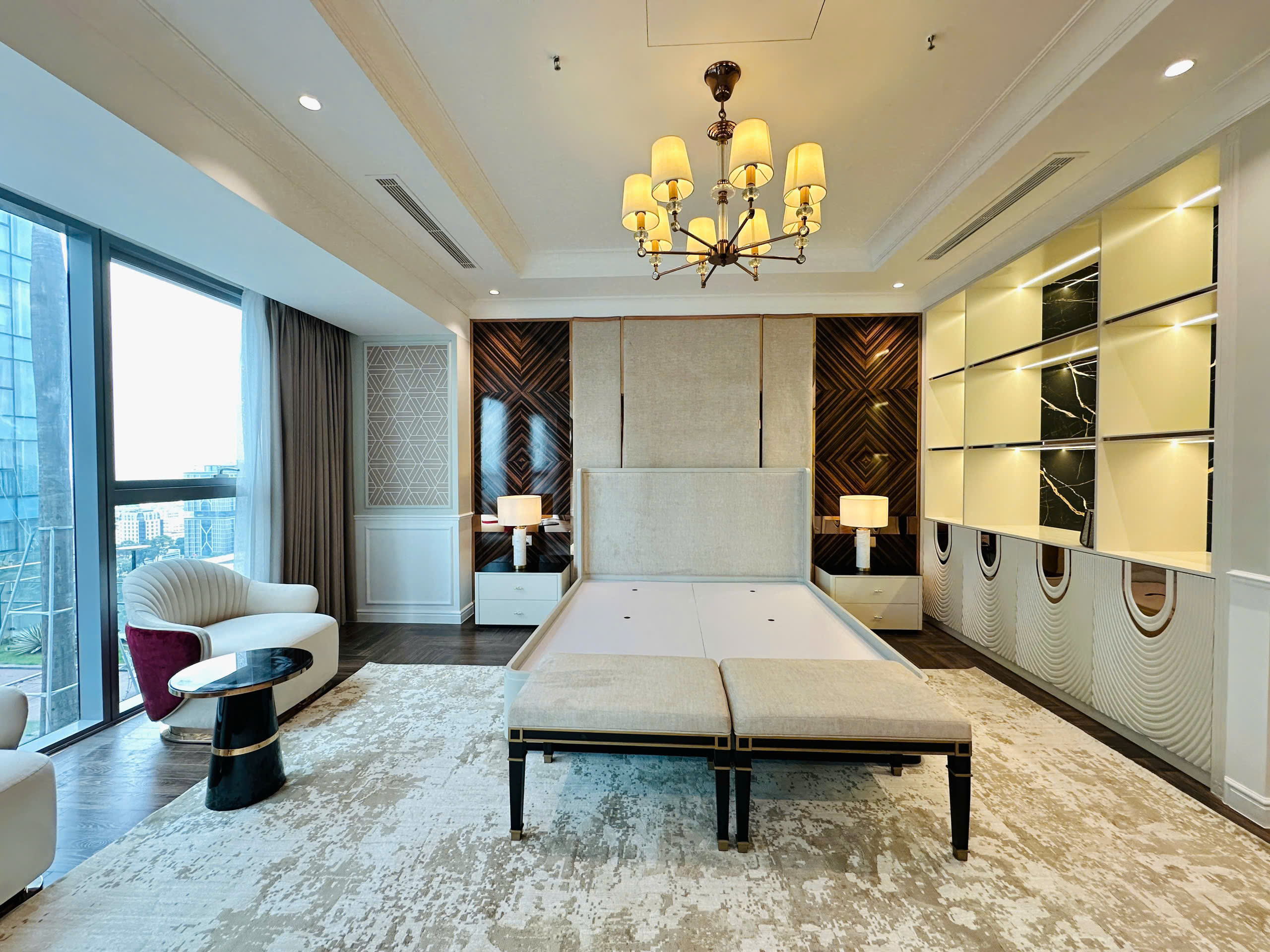 VINCOM DONG KHOI, DISTRICT 1, 3 BEDROOMS, FULLY FURNISHED image