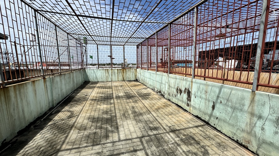 ขายอาคารพาณิชย์ 4.5 หน้าตลาดสดนนทบุรี  ถนนพิบูลสงคราม นนทบุรี image