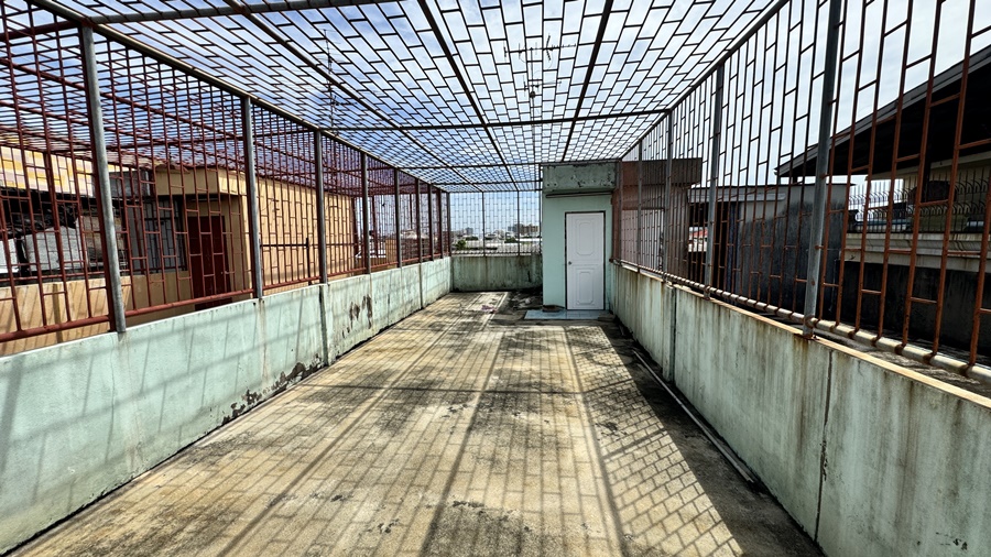 ขายอาคารพาณิชย์ 4.5 หน้าตลาดสดนนทบุรี  ถนนพิบูลสงคราม นนทบุรี image