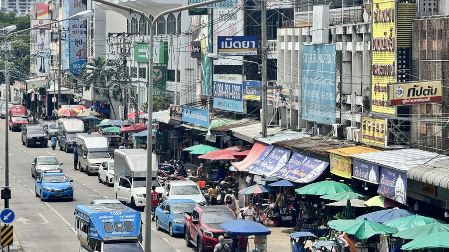 ขายอาคารพาณิชย์ 4.5 หน้าตลาดสดนนทบุรี  ถนนพิบูลสงคราม นนทบุรี image